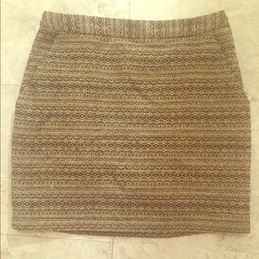 Mini skirt with pockets